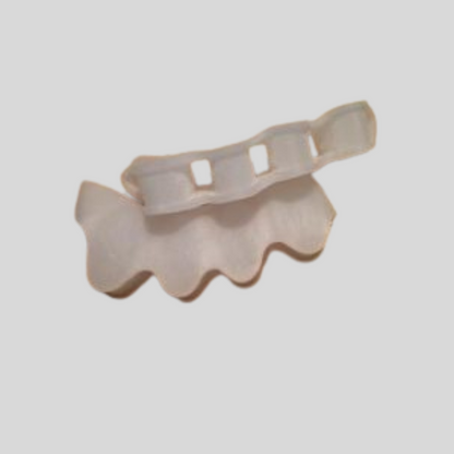 Toe spreader